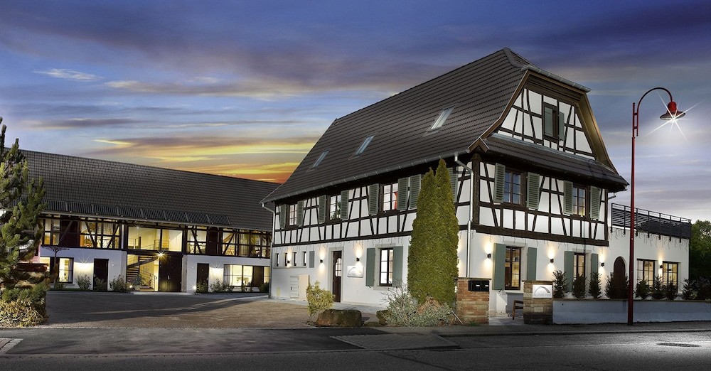 Hotel Au Petit Pont, Hôtel à La Wantzenau