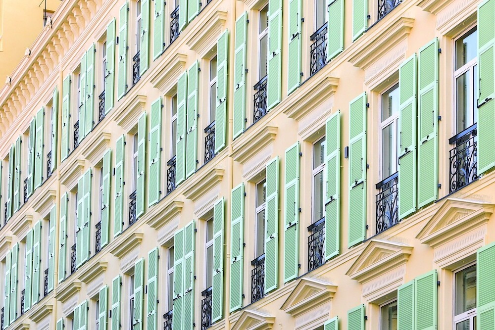 Vacances Bleues Hôtels, Hôtel à Menton