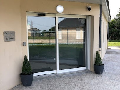 Appart Hôtel Le Rocher, Hôtel à Valognes