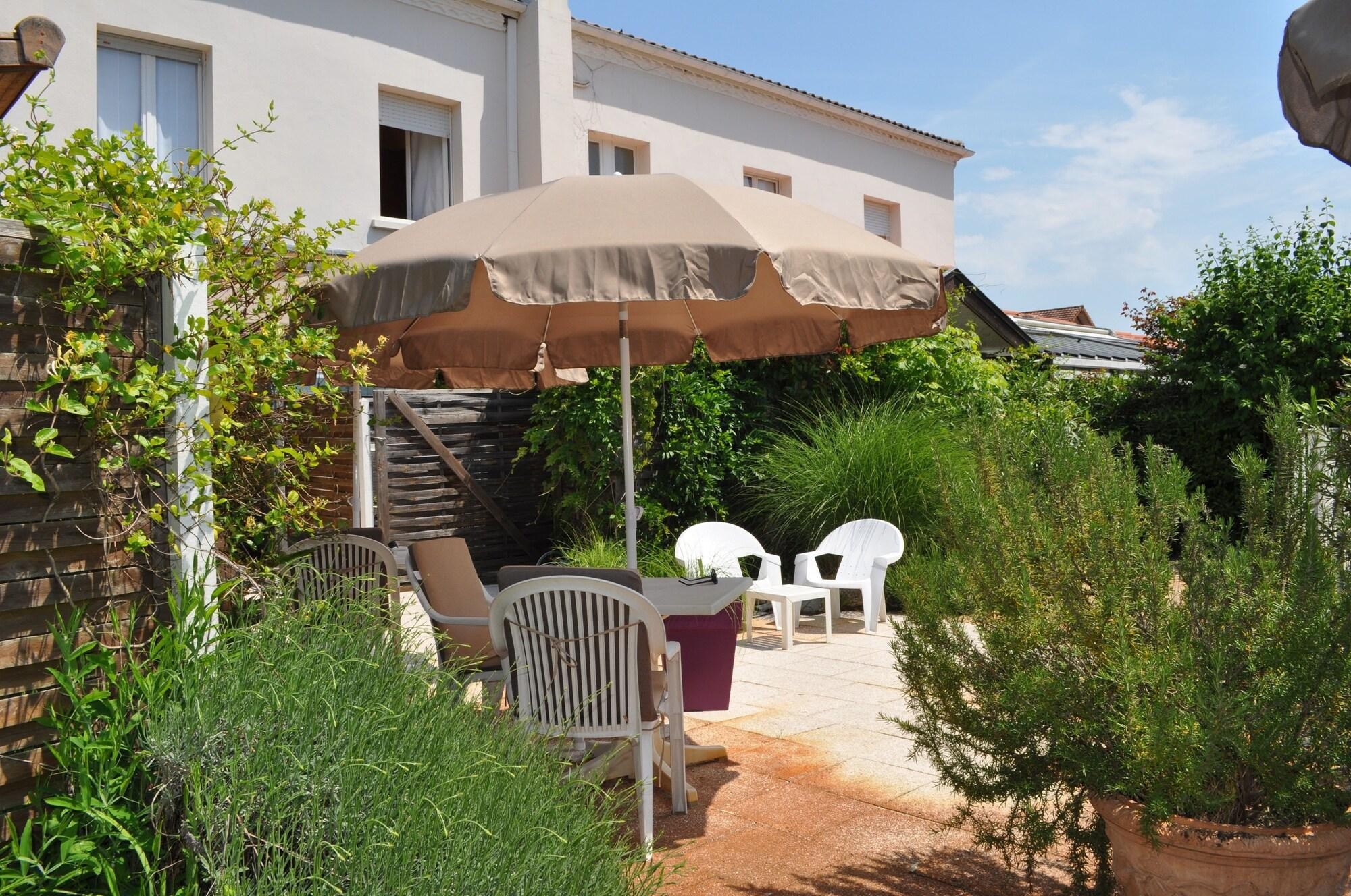 Atlantis Hôtel Mimizan Les Landes, Hôtel à Mimizan