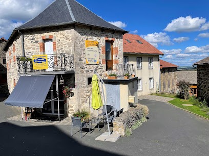L'Astrassadou Entre Hôtel Et Chambre D'Hôtes, Hôtel à Rézentières