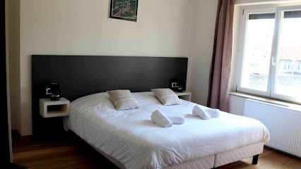 Logis Hôtel Le Provençal, Hôtel à Euville