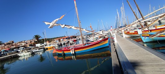 Intense Boutik-Hôtel, Hôtel à Port-Vendres