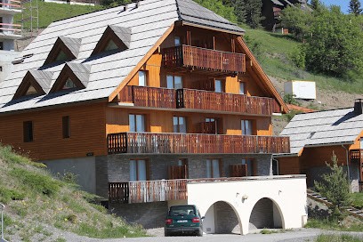 Les chalets de Praroustan (La Boutique by Actisource), Résidence Hôtelière à Uvernet-Fours