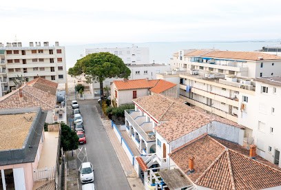Résidence Marie-Thérèse | Locations Saisonnières Au Grau-du-Roi, Hôtel au Grau-du-Roi