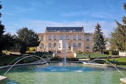 Château de Rilly, Hôtel à Rilly-la-Montagne