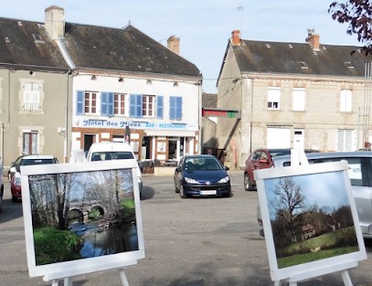 Hôtel Des Mines, Hôtel à Lussac-les-Églises
