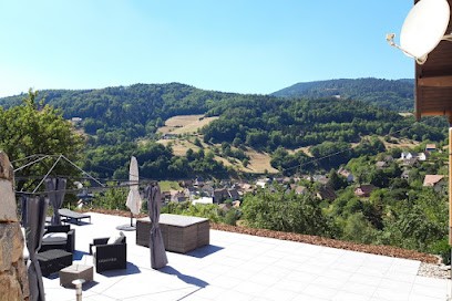 Gîtes MARCHAND, Hôtel à Fréland