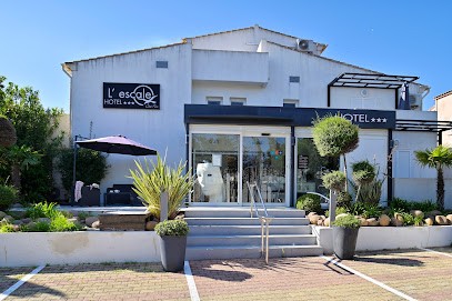 Hôtel l'Escale Coté Port, Hôtel à L'Île-Rousse