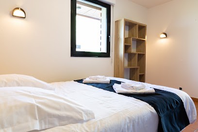 Les Lofts Du Grand Lac De Lozère - Hébergements Au Bord Du Lac, Hôtel à Langogne