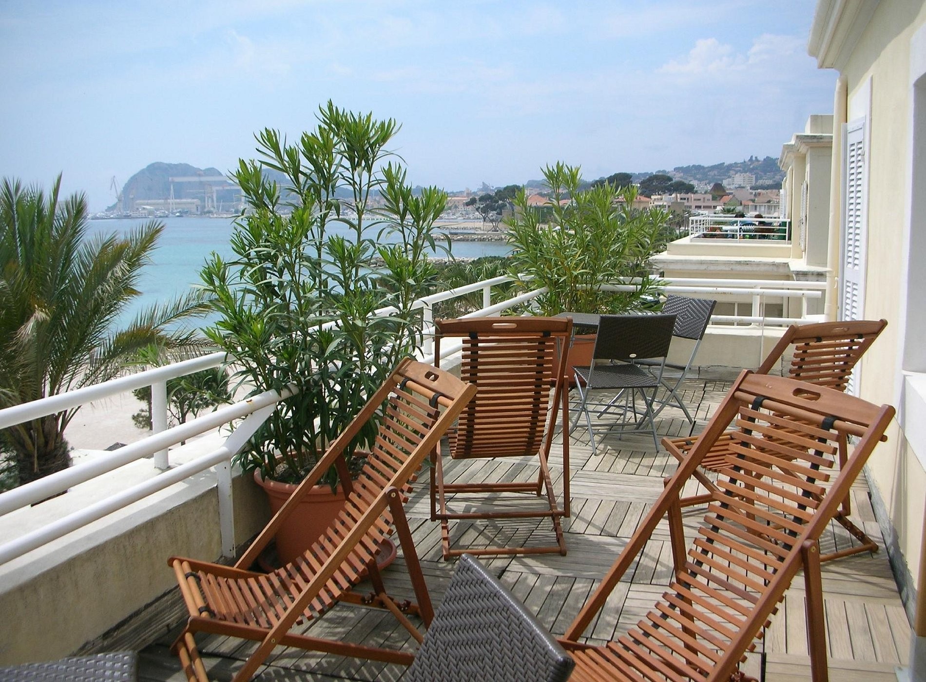 Le Marina B, Hôtel à La Ciotat