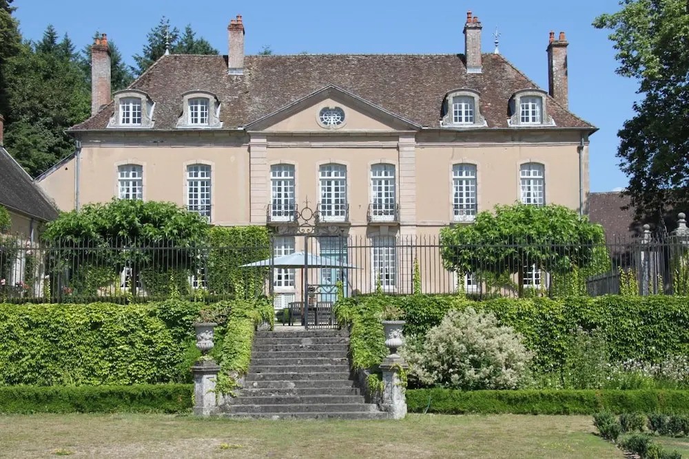 Château De Villette, Hôtel à Poil