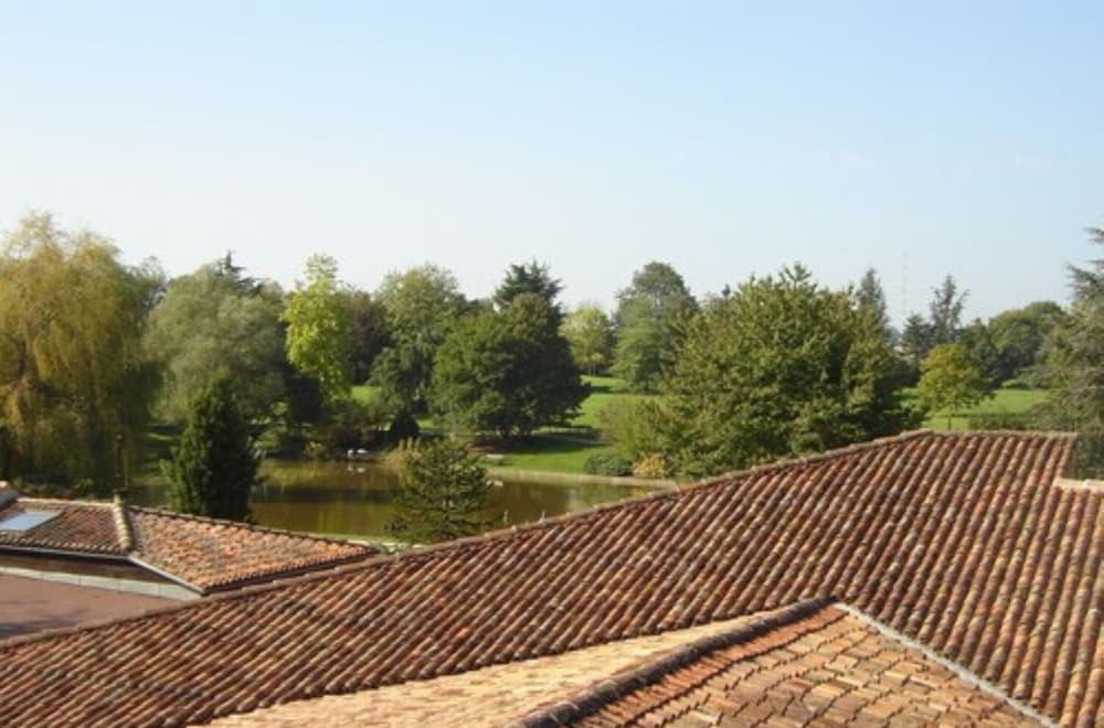Le Relais Du Bois Saint-Georges, Hôtel à Saintes