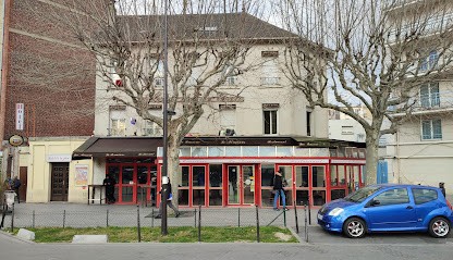 Hotel De La Gare, Hôtel au Bourget