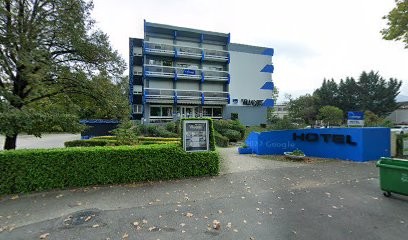 Sci Revilliod-immo, Hôtel à Champagnier