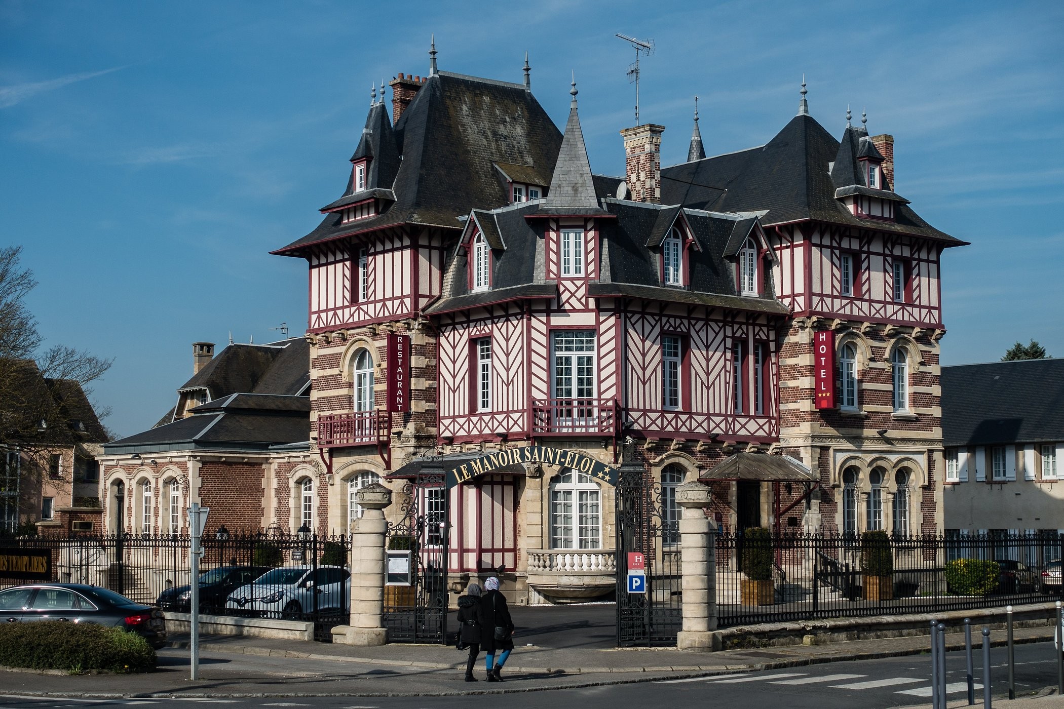 Manoir Saint Eloi, Hôtel à Noyon