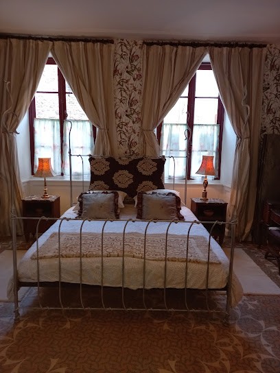 13, Hôtel à Pontrieux