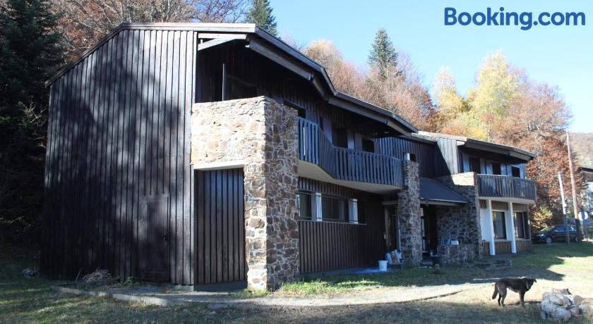 CHALET HOTEL LES MARMOTTES, Hôtel à Montferrier