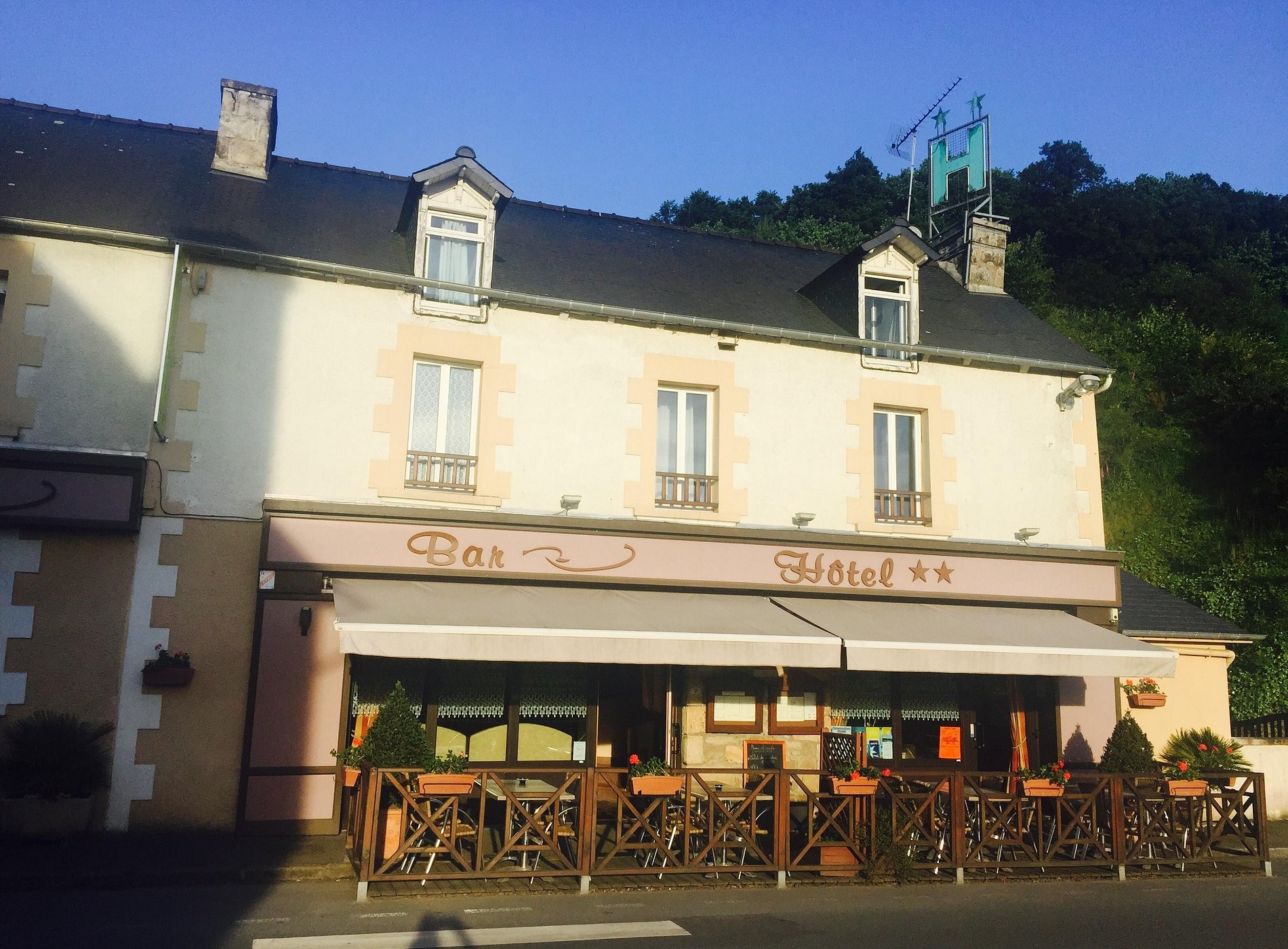 La Grande Fontaine, Hôtel à Jugon-les-Lacs - Commune nouvelle