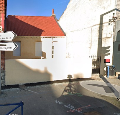 Redroom Loveroom Red Room Love Room Valenciennes Cambrai Spa Privatif Coupleambiance 50 Nuances De Grey : Suite De Charme Insolite & Romantique Jacuzzi Week-end Amoureux/couple Valenciennes Nord, Hôtel à Douchy-les-Mines