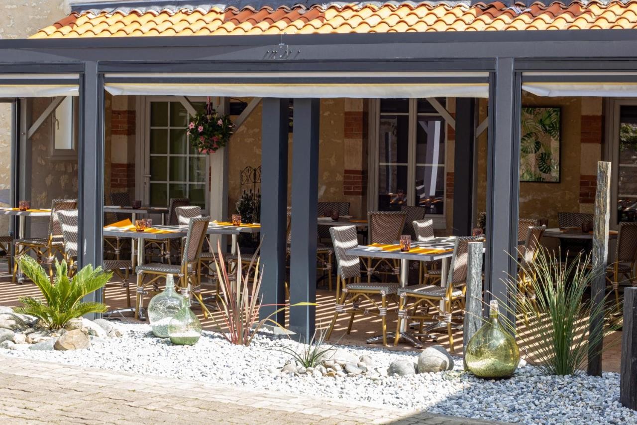 Citotel Hôtel Le Commerce, Hôtel à Balanzac