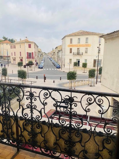 Le Saint-Gillois - Hotel Restaurant, Hôtel à Saint-Gilles