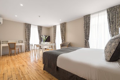 Hôtel Du Théâtre, Hôtel à Châtel-Guyon