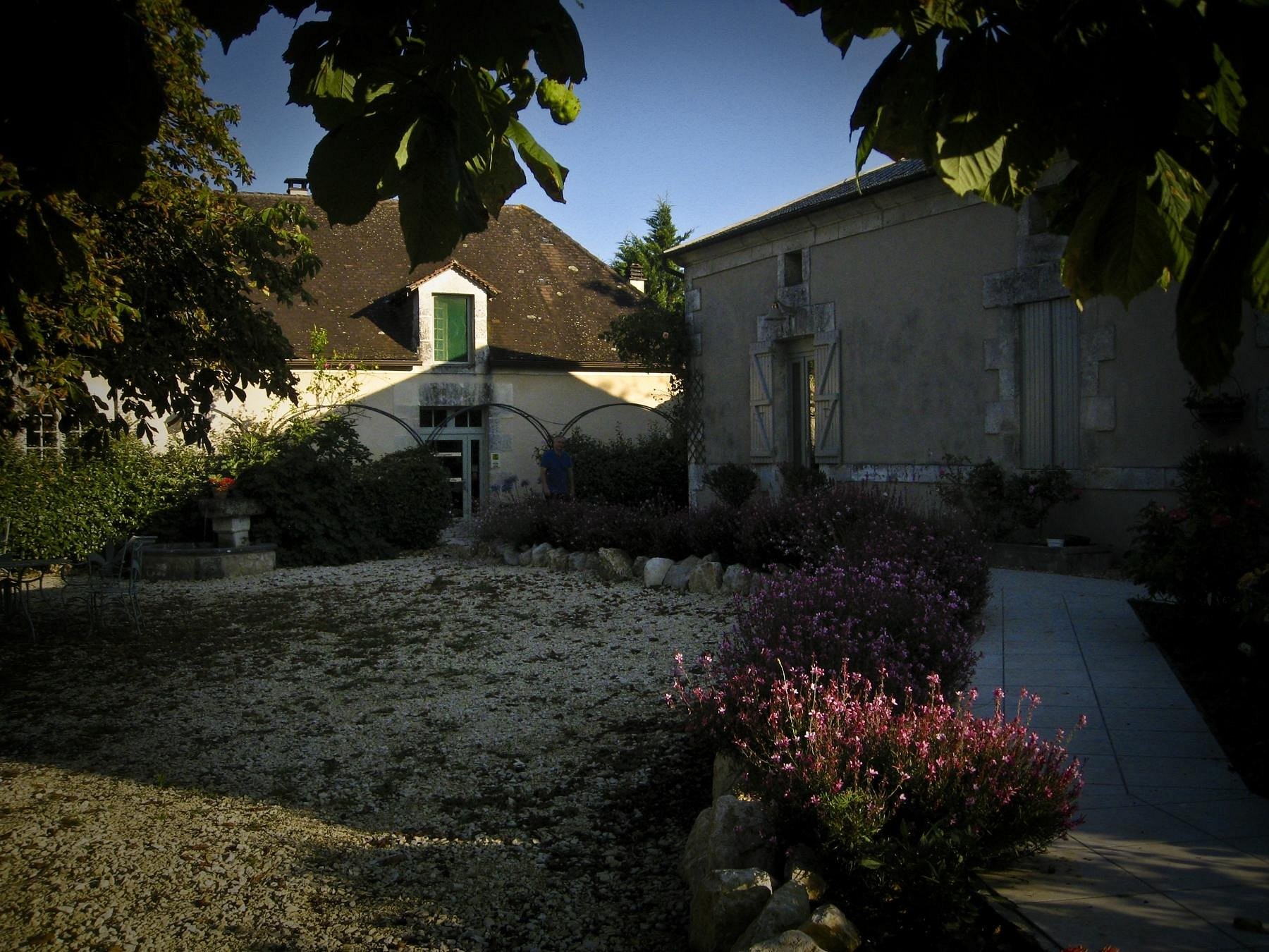Logis Hôtel Le Manoir D'Elles, Hôtel à Saint-Romain-et-Saint-Clément