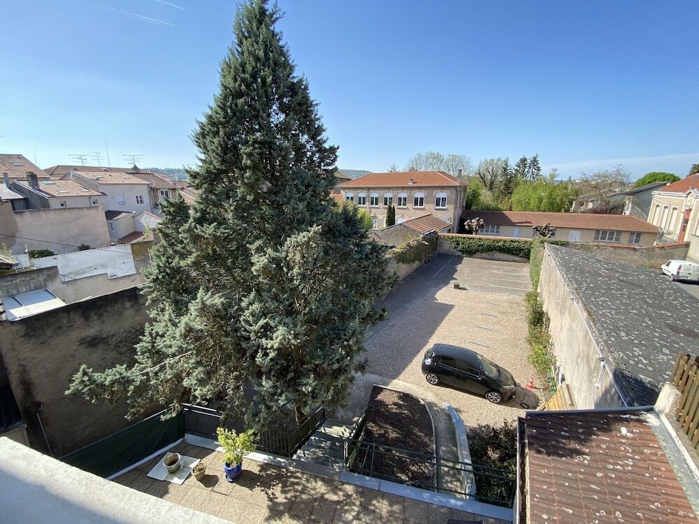 Bagatelle, Hôtel à Pont-à-Mousson