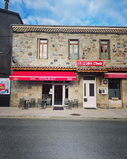 HOTEL RESTAURANT L’ART CHAIS LE COMMERCE, Hôtel au Cheylard