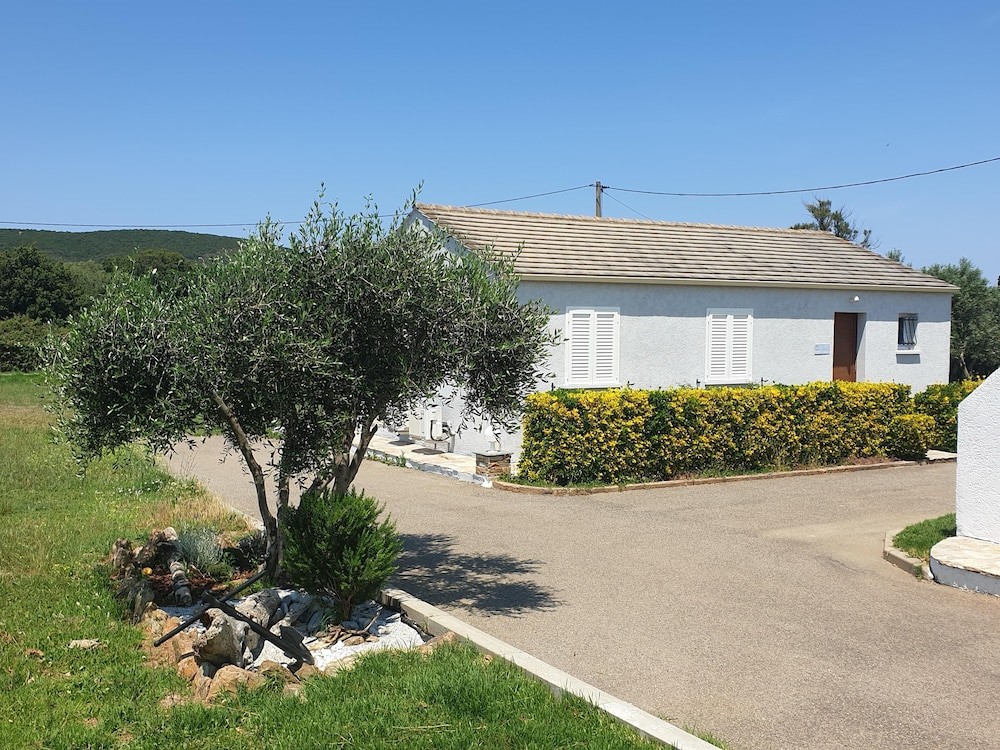 Résidence Stella Marina, Hôtel à Rogliano