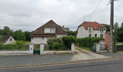 Maison De Famille, Hôtel à Seur