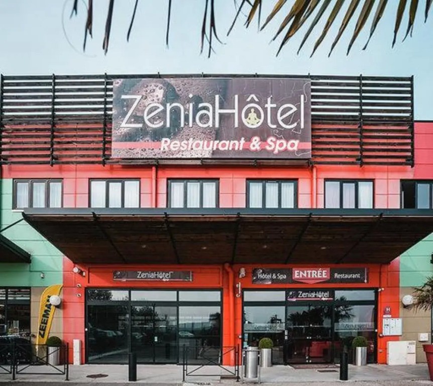 Zenia Hotel & Spa, Hôtel à Proville
