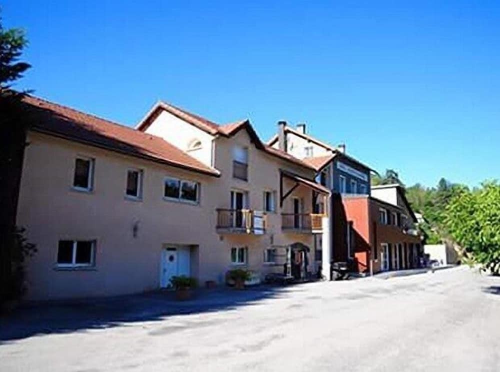 Hôtel-Restaurant & SPA Le Bout Du Monde, Hôtel à Saint-Georges