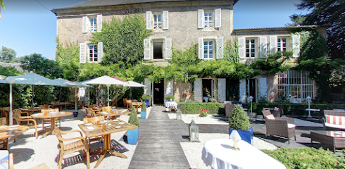 La Roseraie Hôtel Et Restaurant, Hôtel à Montignac-Lascaux