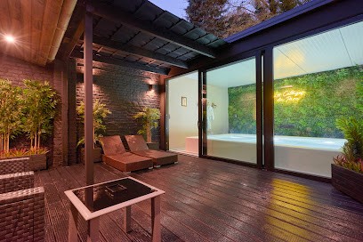 Les Cottages Du Parc - Chambres & Spa Privatif, Hôtel à Roubaix