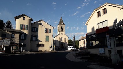 HOTEL RESTAURANT LES GENETS, Hôtel à La Bastide-Puylaurent