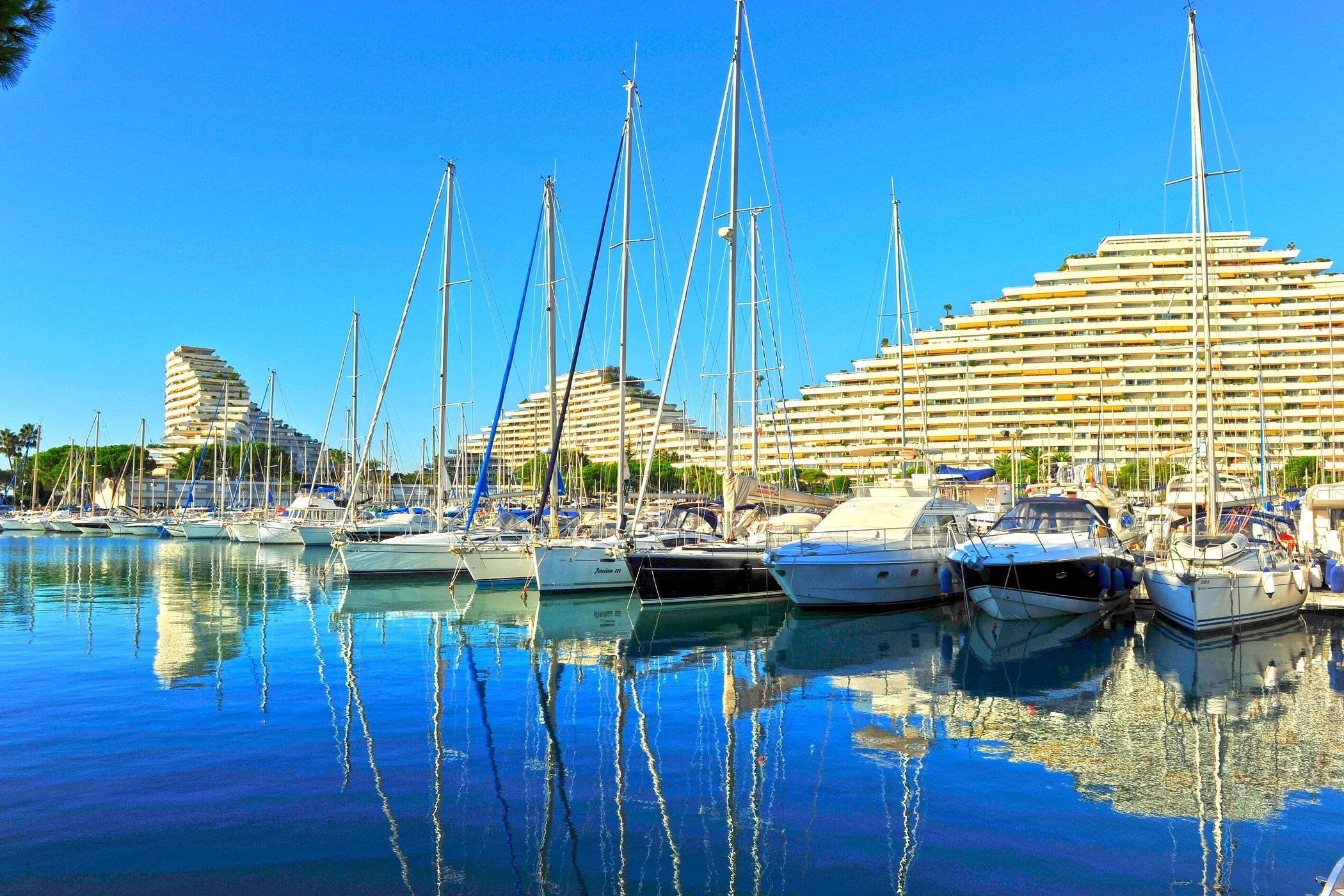Goelia Royal Cap, Résidence Hôtelière à Villeneuve-Loubet