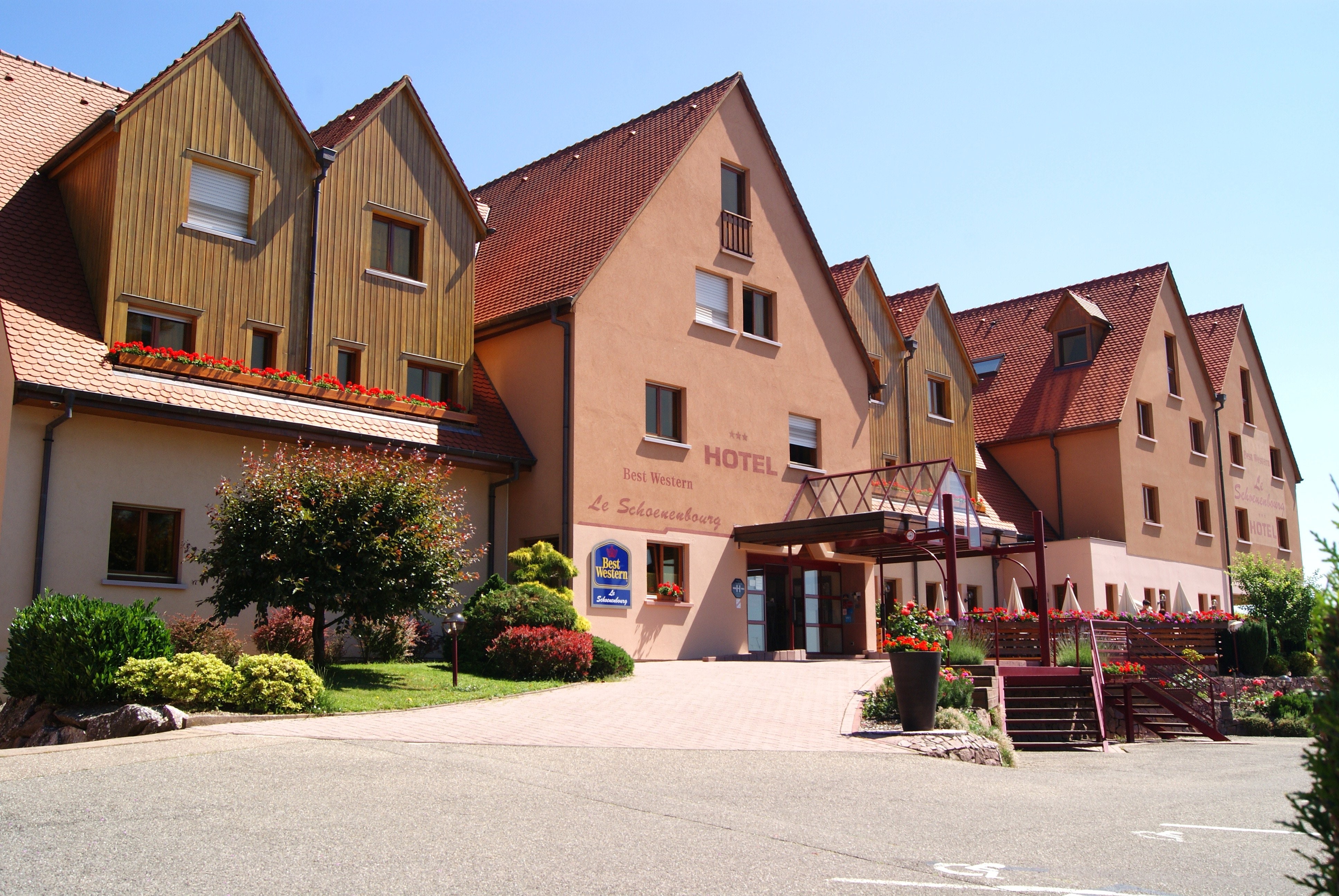 Best Western Hotel & Spa Le Schoenenbourg - Riquewihr - Alsace, Hôtel à Riquewihr