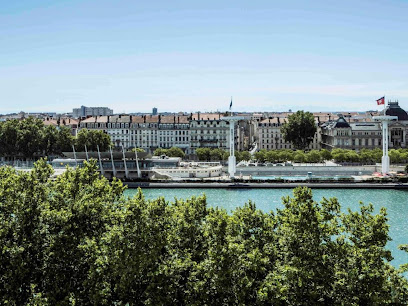 Dify Apartment 2Br/4P - Louis Blanc/Brotteaux - Belvilla By Oyo, Hôtel à Villeurbanne