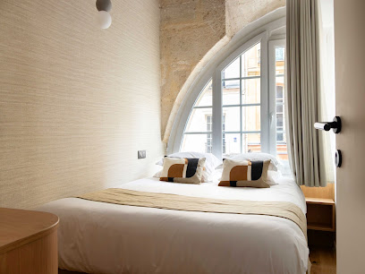 Refurbished Apartment - 2Br/6P - Chatelet - Belvilla By Oyo Hôtel à Paris 01