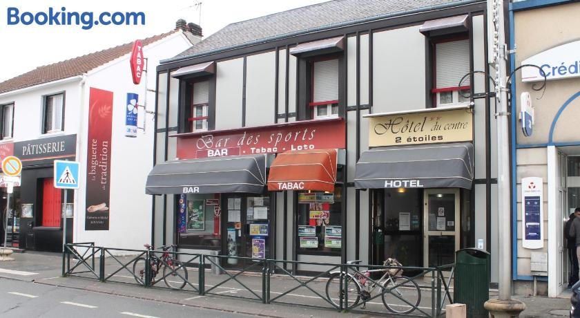 Hôtel Du Centre De Lucé, Hôtel à Lucé