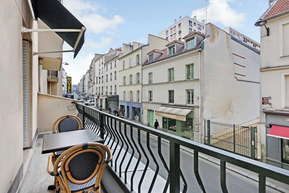 Modern Apartment With Balcony - 2Br/6P- Near Place Voltaire - Belvilla By Oyo Hôtel à Paris 11