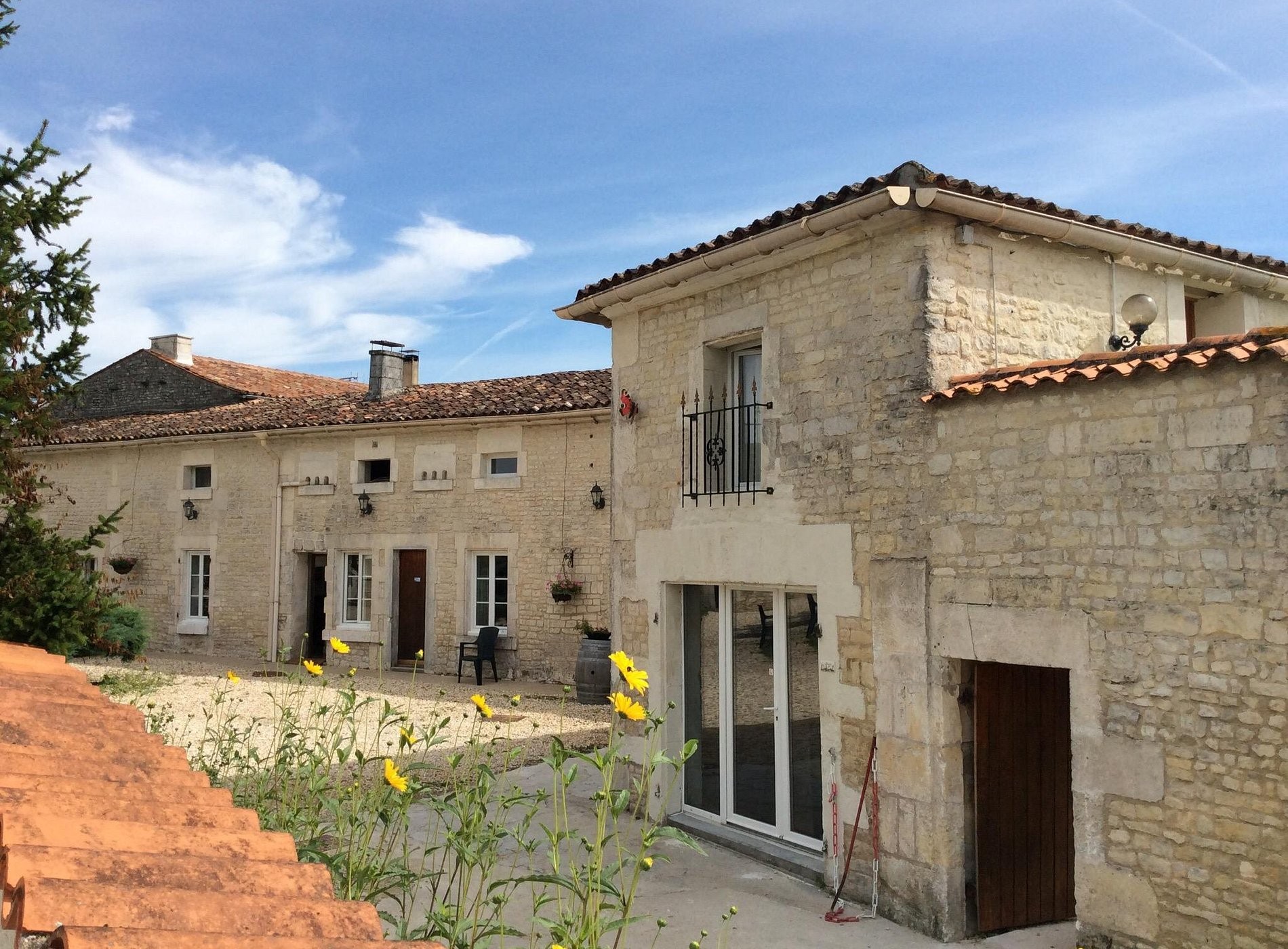 Hotel Restaurant Karina, Hôtel à Jarnac
