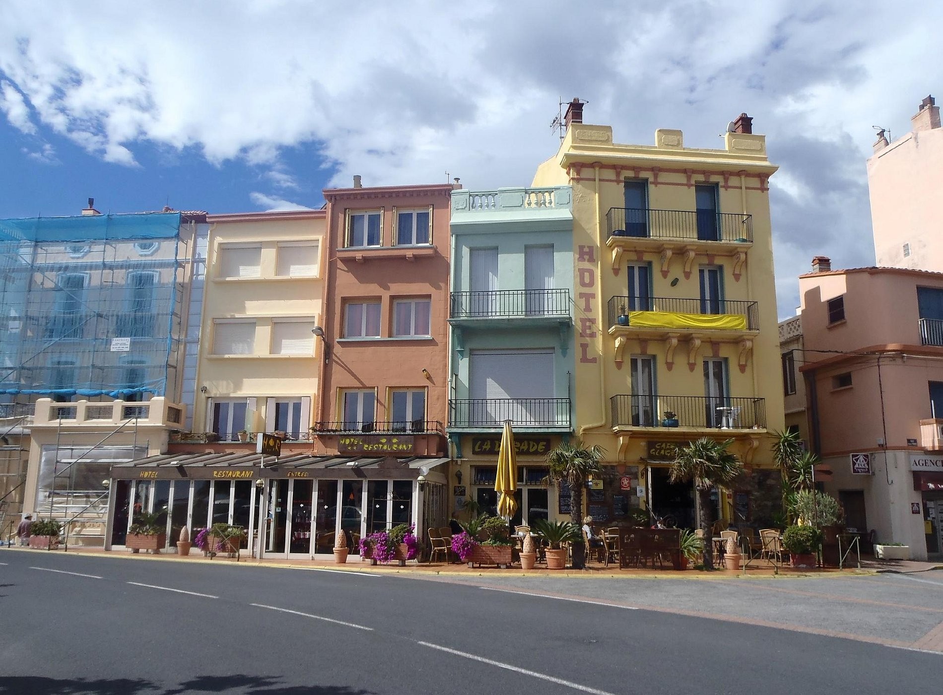 Hôtel Bistrot La Dorade, Hôtel à Cerbère