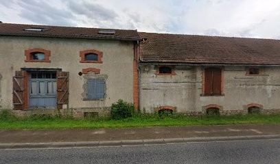 Marie Serge, Hôtel à Tronget