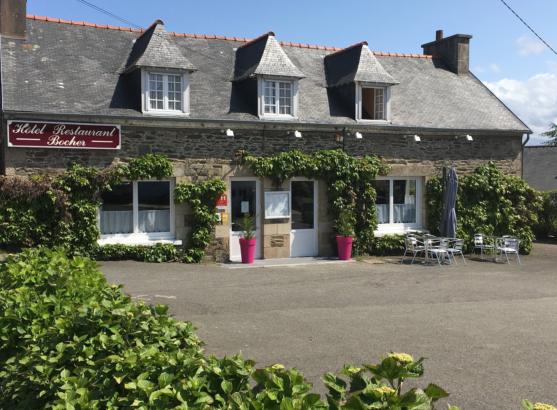 Restaurant Bocher, Hôtel à Ploubazlanec