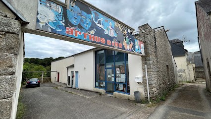 Hôtel Restaurant Le Bretagne, Hôtel à Huelgoat