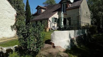 Moulin gatinais, Hôtel à Chevillon-sur-Huillard
