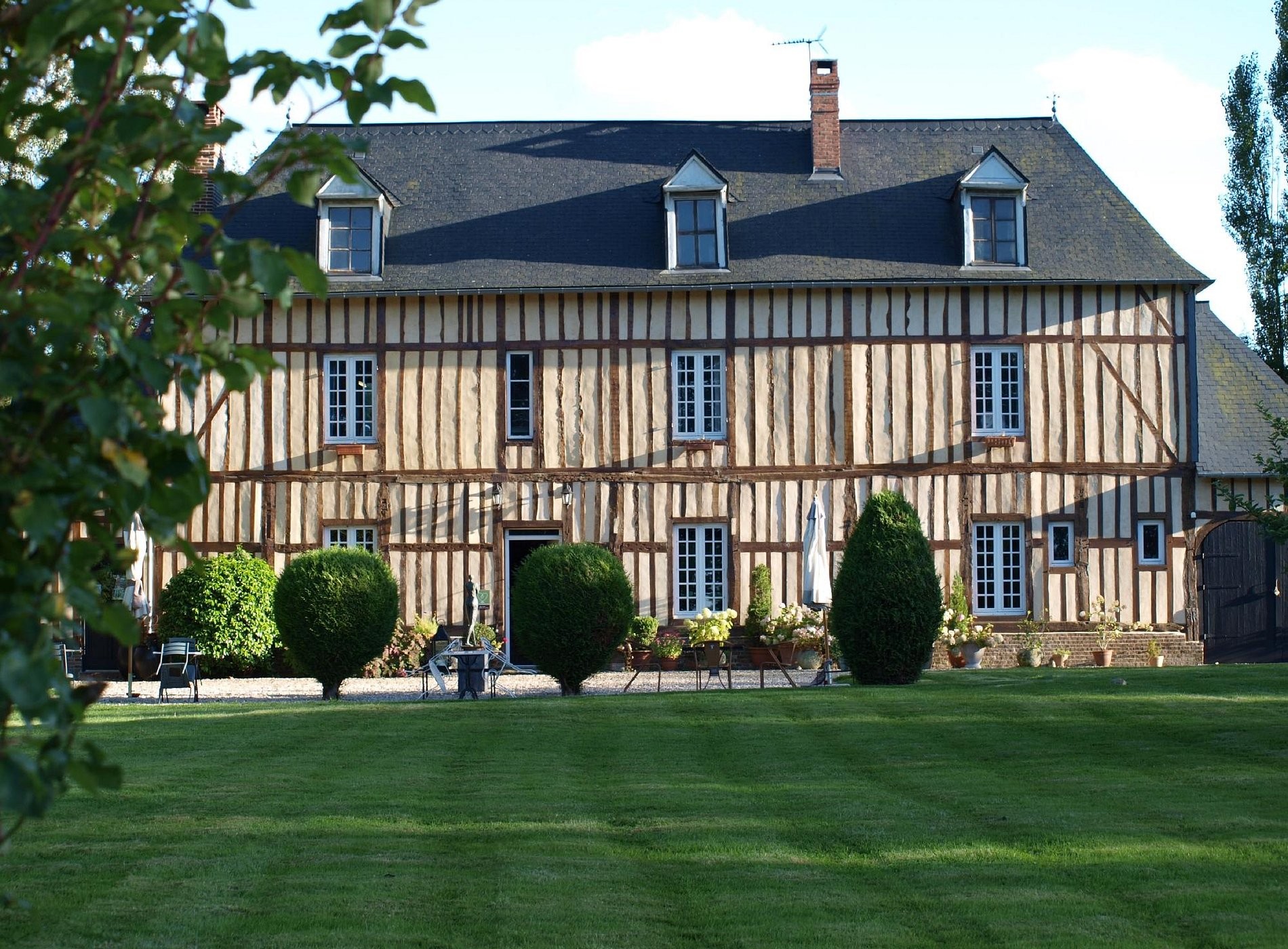 Clos Masure Aparthotel, Résidence Hôtelière à Belmesnil